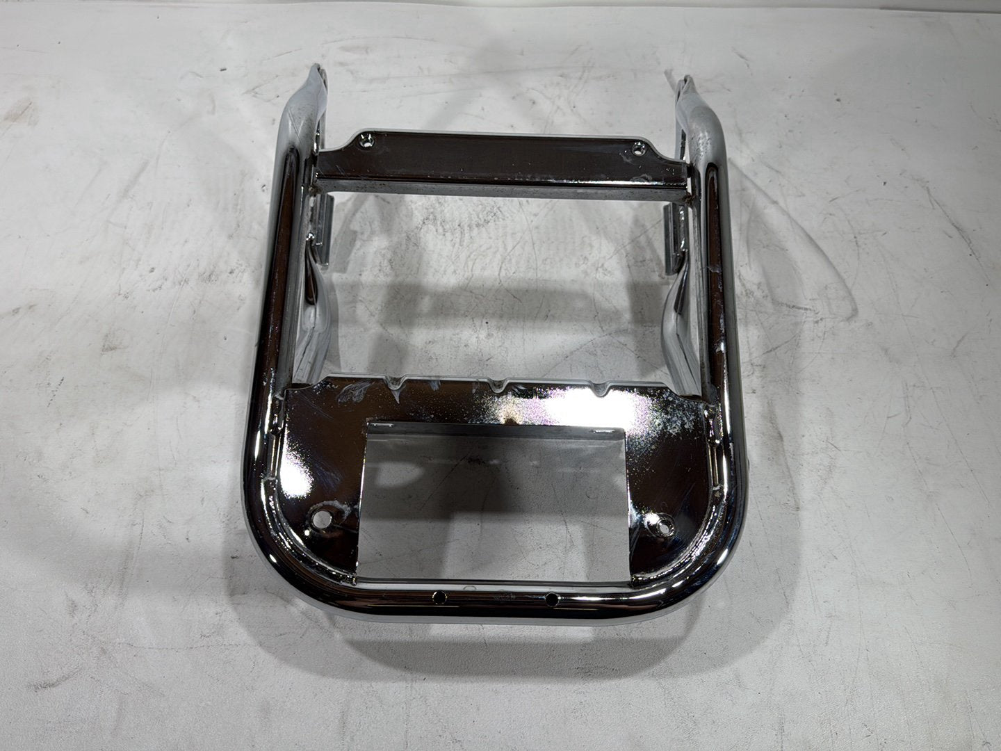 2013 Harley Electra Glide Touring Ultra FLHTCUI OEM Rear Back Luggage Rack Storage Baggage Bar
