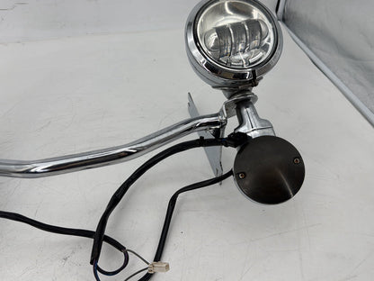 1999 - 2006 Harley-Davidson Touring Electra Glide Classic Front Turn Signal Indicators Aux Light Bar 68712-94A