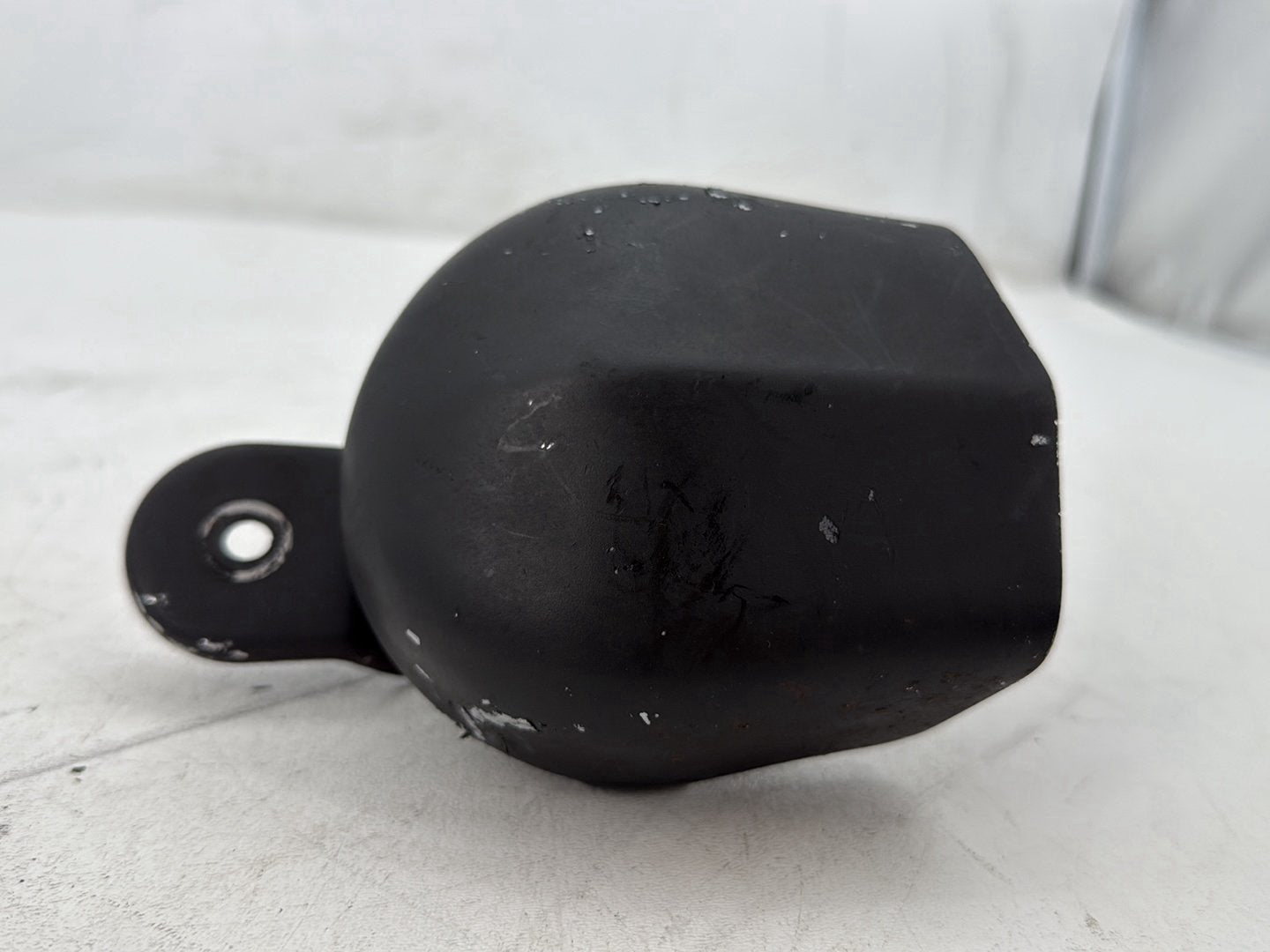 2007 Harley Street Glide Touring FLHX OEM Horn Signal Klaxon Chrome Cover