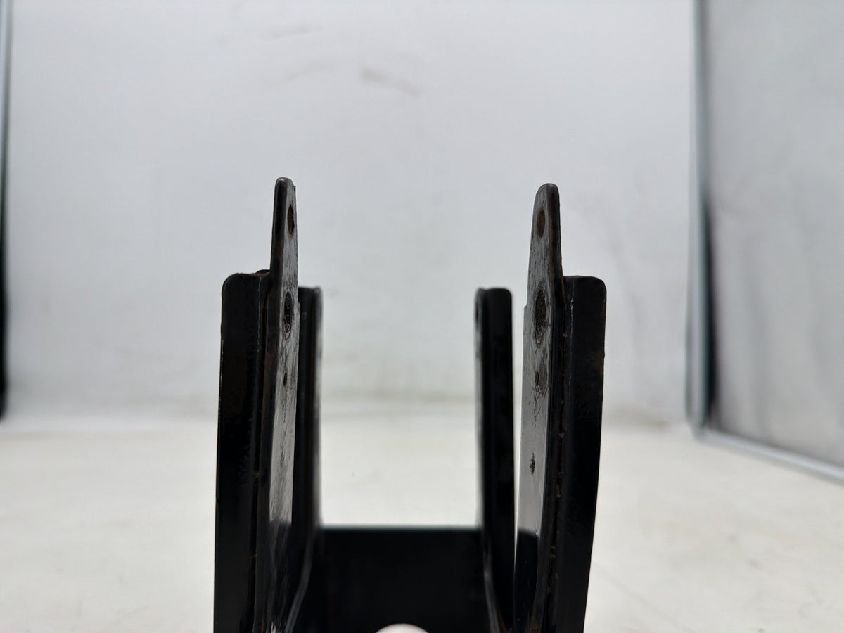 2016 Harley Road Glide Touring FLTRXS OEM Inner Fairing Mount Support Bracket