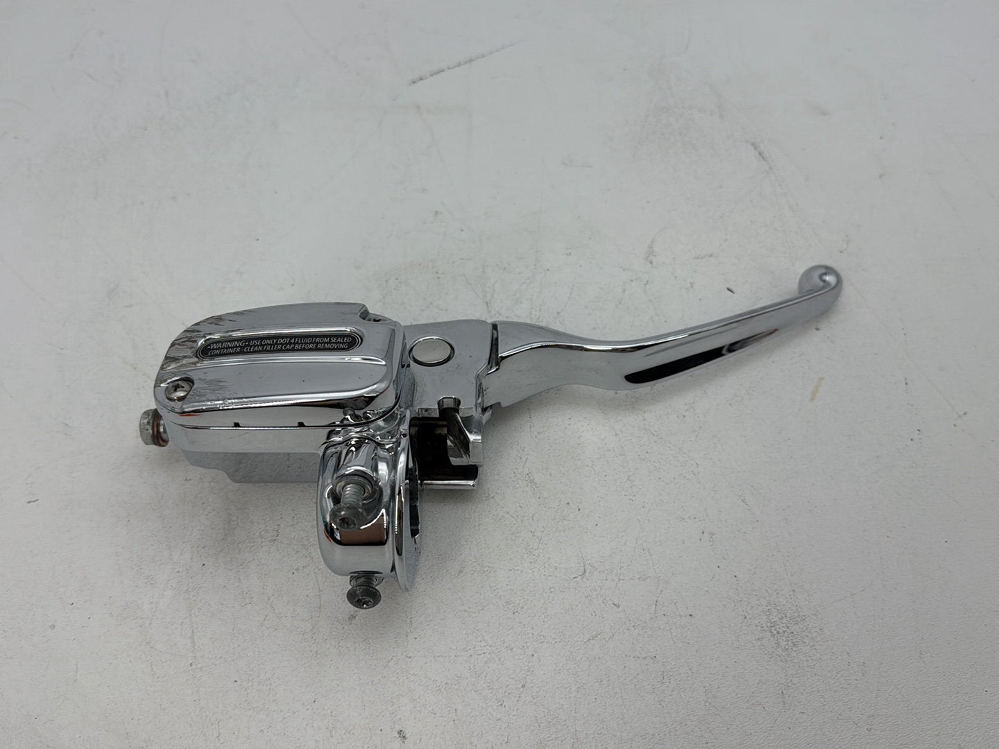2014 Harley Electra Glide Touring CVO Screamin Eagle OEM Front Right Brake Lever Master Cylinder
