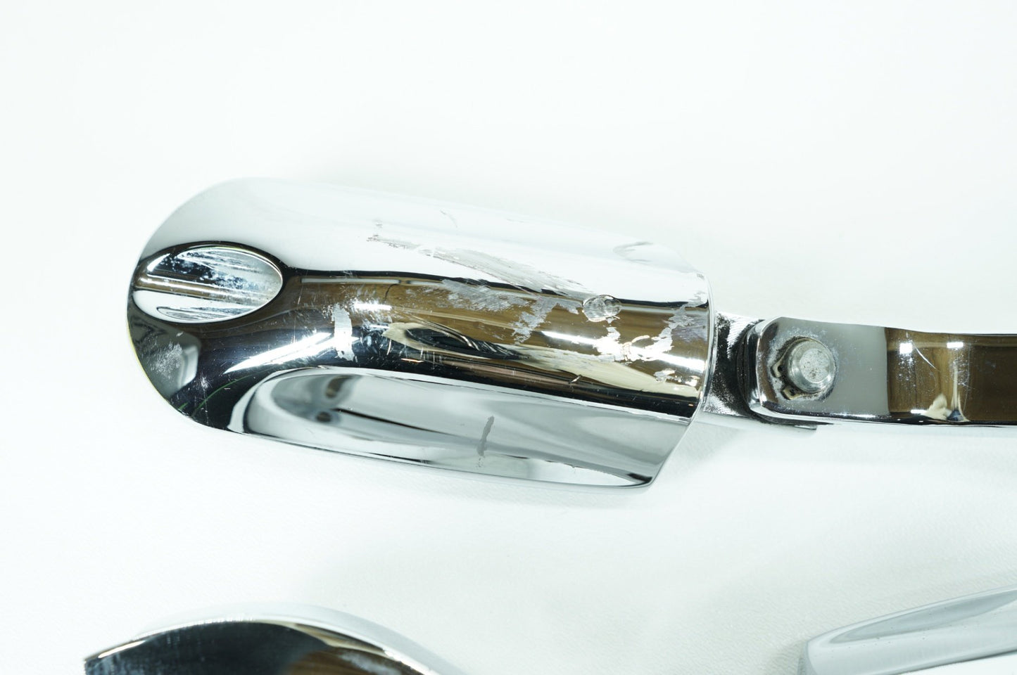 2008 - 2016 Harley-Davidson Touring Street Glide Passenger Left & Right Foot Pegs 49015-04A