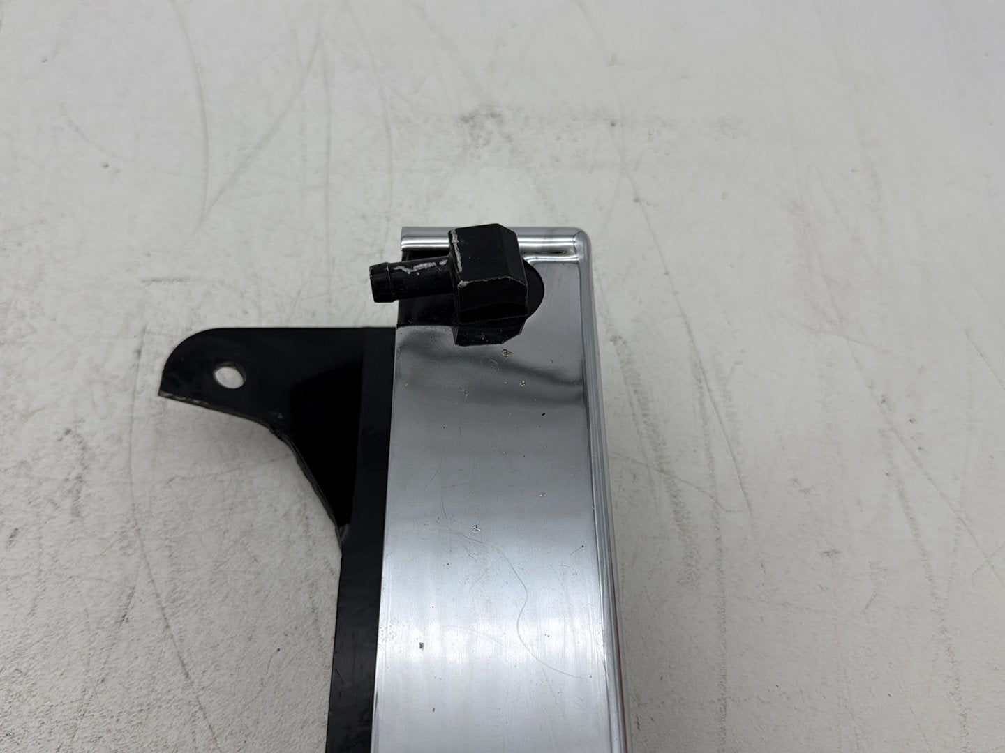 2000 Harley Touring FLHTCUI Electra Glide Ultra Oil Cooling Cooler Core Radiator
