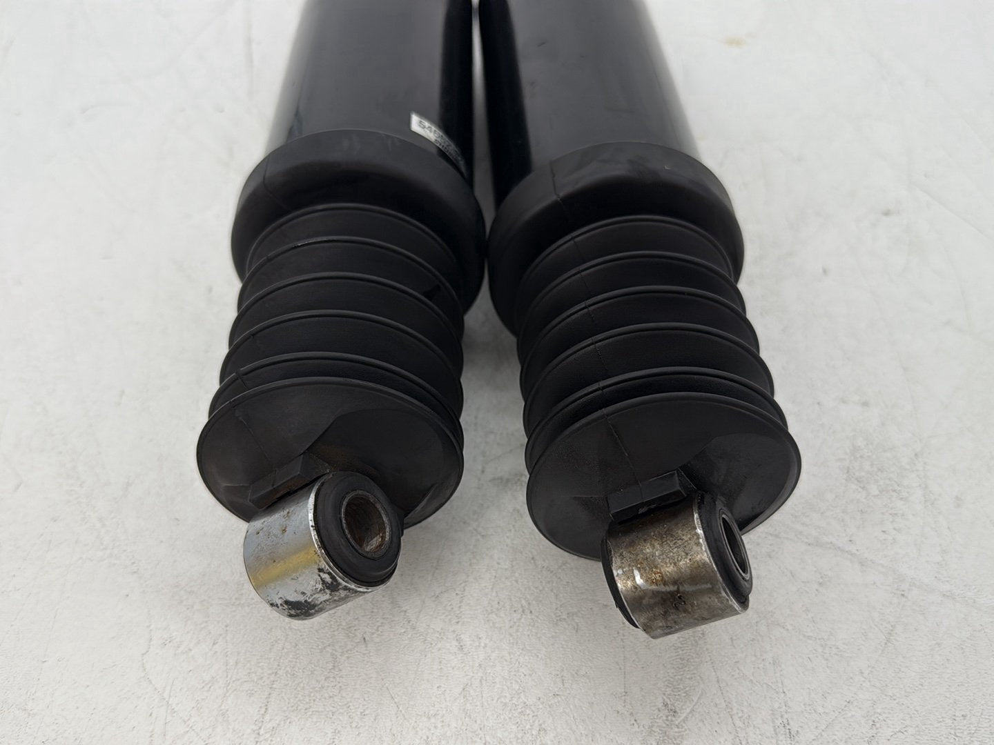 17 Harley Road Glide Touring OEM Rear Left Right Shock Absorbers Low Profile 12"