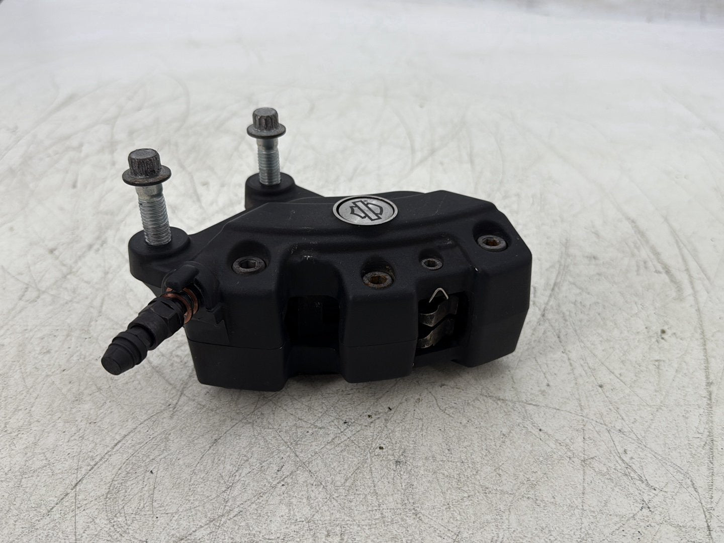 2015 Harley Road Glide Touring FLTRXS OEM Front Right 1 Brake Caliper