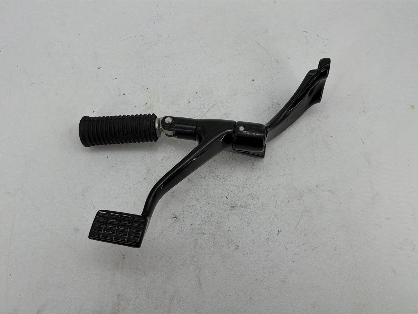 2006 Harley Sportster 883 XL883 OEM Right Brake Foot Control Pegs