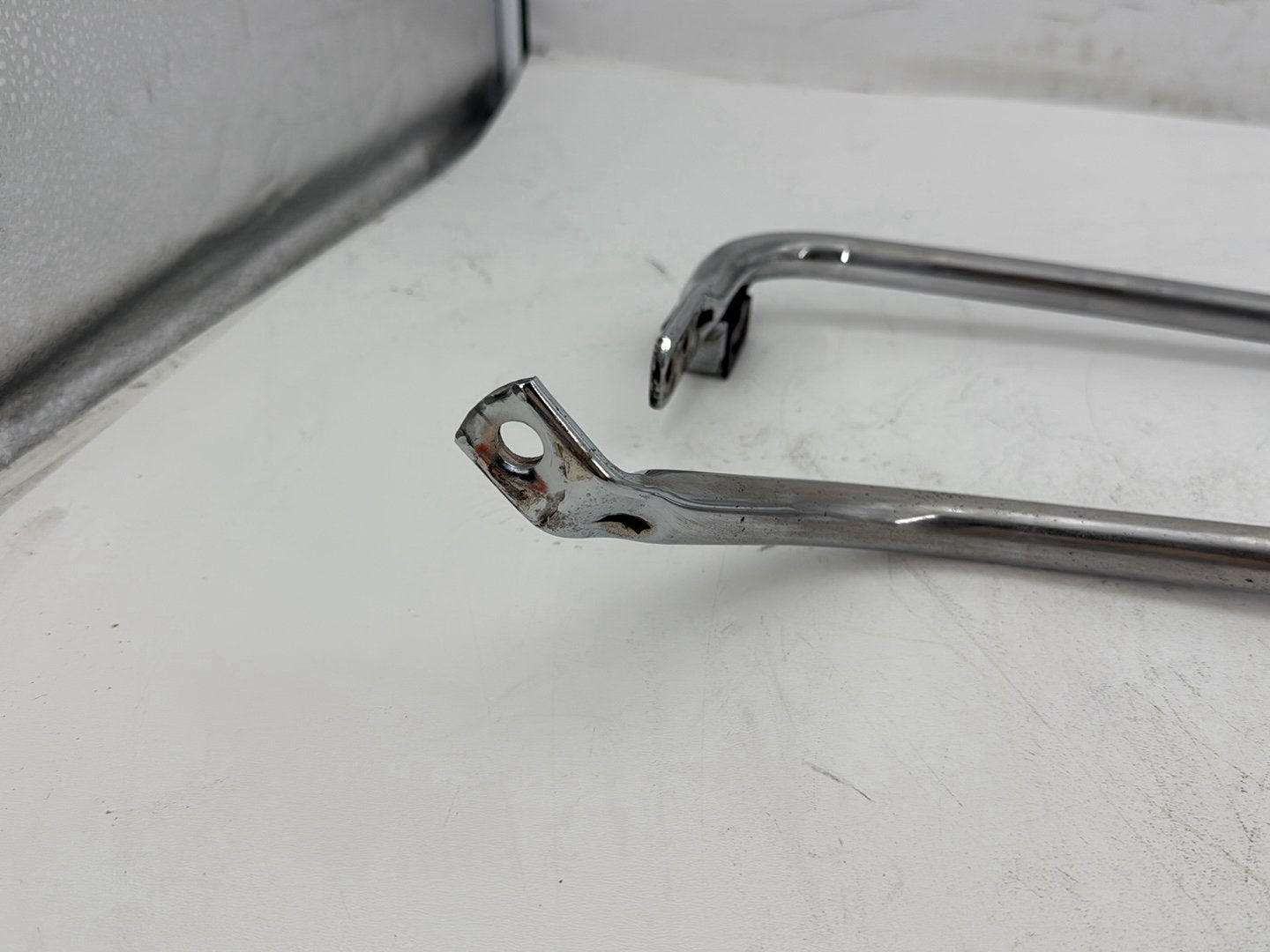 2007 Harley Street Glide Touring OEM Rear Left Right Saddlebag Guard Rails Bar