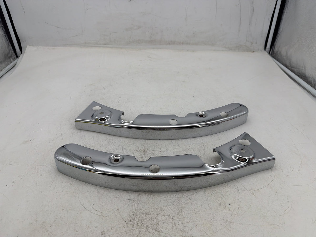 2009 Harley Street Glide Touring FLHX OEM Rear Left Right Fender Struts Bracket