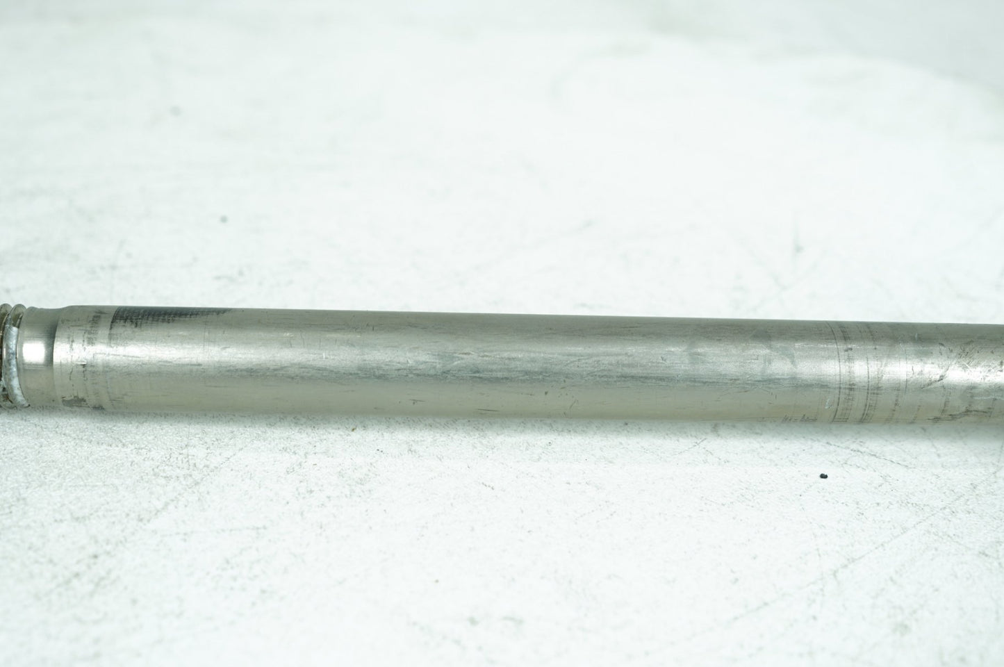 2007 - 2017 Harley-Davidson Dyna Wide Glide Rear Fork Swingarm Pivot Bolt Shaft   47641-06