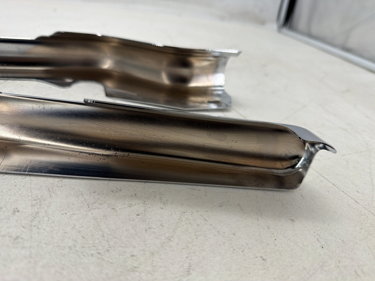 2004 Harley Road King Touring Classic OEM Rear Left Right Fender Struts Bracket