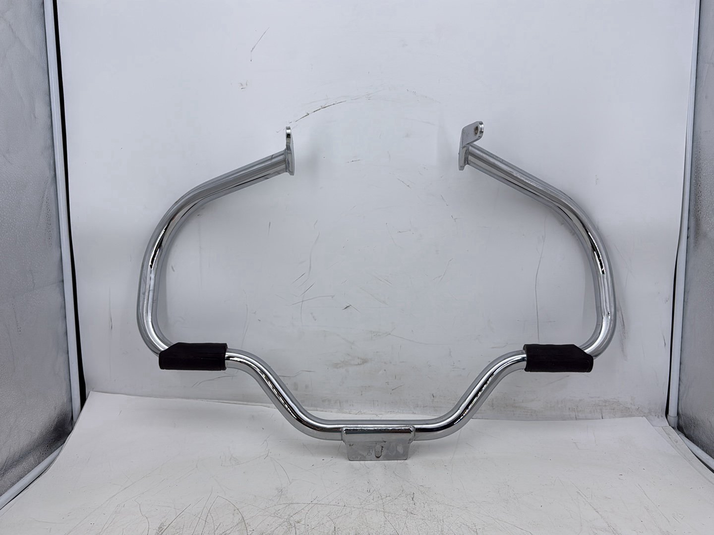 2000 Harley Softail FLSTC Heritage Classic OEM Engine Highway Crash Bar Guard Mustage
