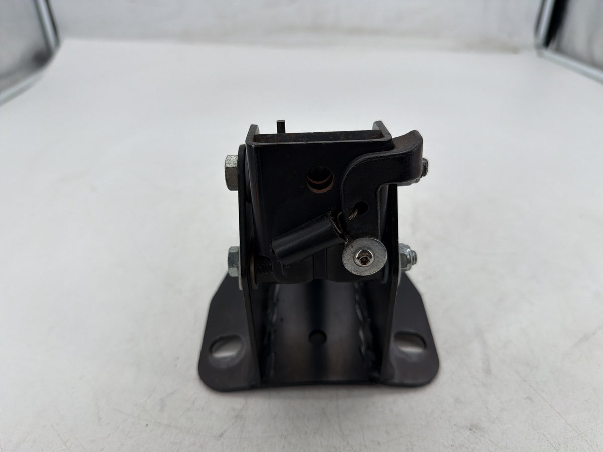 2014 Harley Electra Touring Ultra Adjustable Rider Backrest Lift Mount 52482-01A