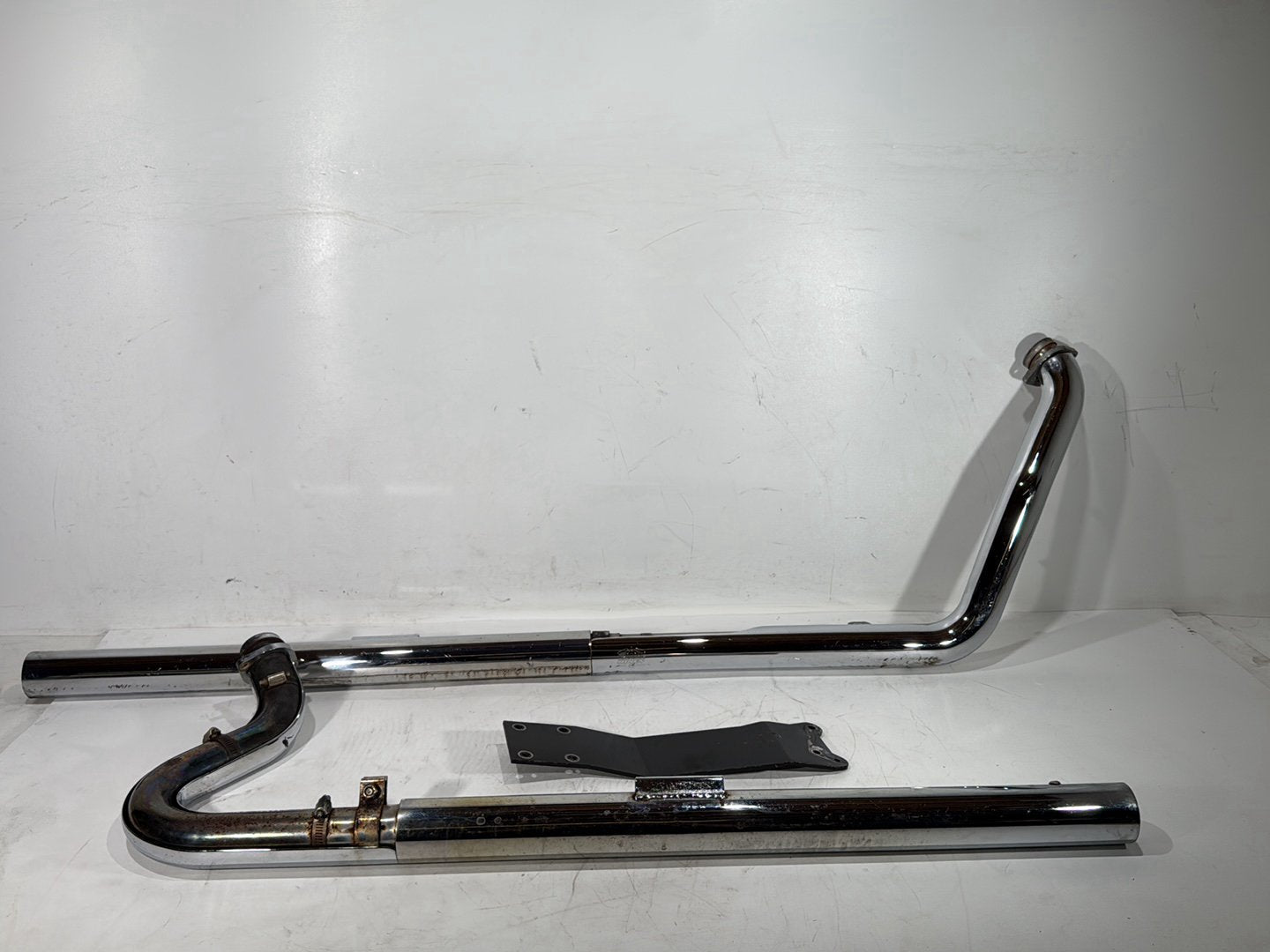 2000 Harley Dyna FXDWG Wide Glide OEM Exhaust Header Pipes Muffler