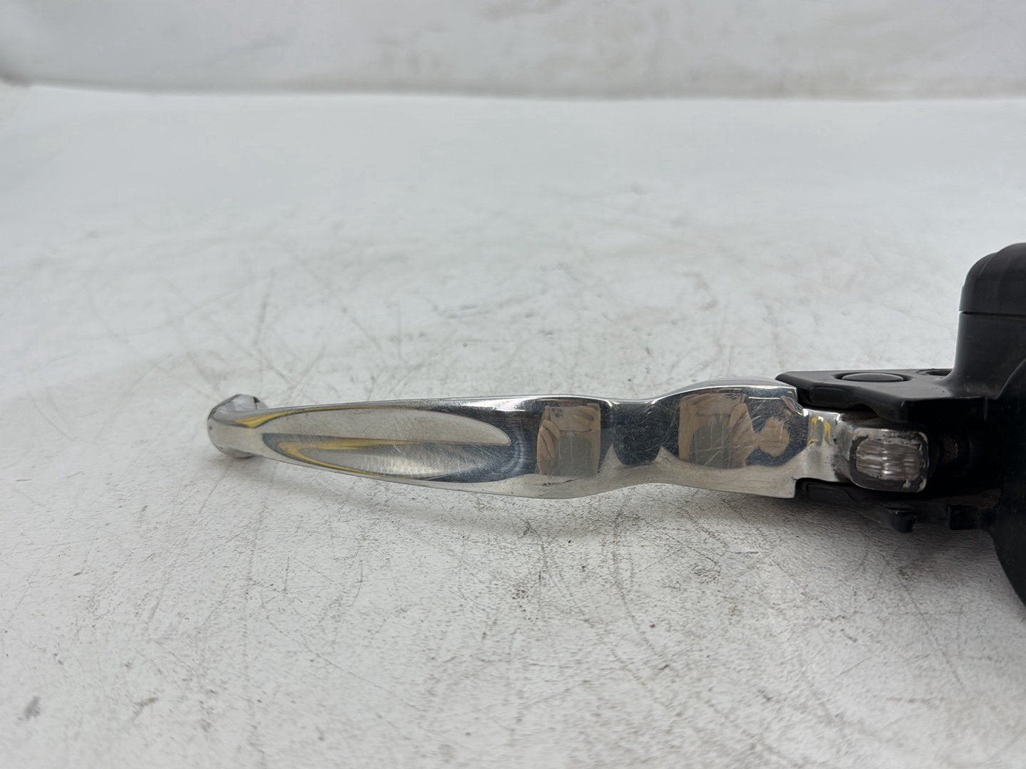 2018 Harley Electra Glide Touring Ultra FLHTCU OEM Front Left Hand Clutch Lever Master Cylinder