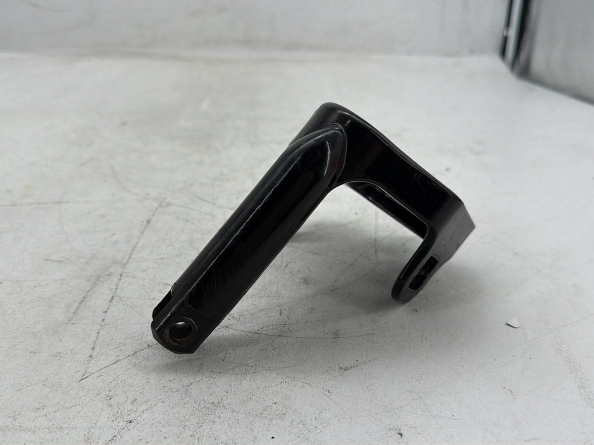 2003 Harley Softail Deuce FXSTD OEM Right 1 Footboard Mount Bracket