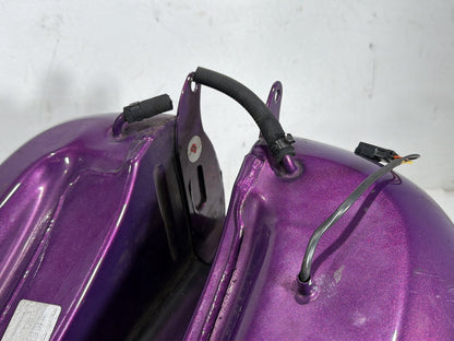 2011 Harley Heritage Softail Classic FLSTC OEM Fuel Gas Tank Gasoline Reservoir