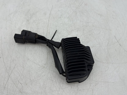 2005 Harley Dyna FXDWG Wide Glide OEM Voltage Regulator Rectifier