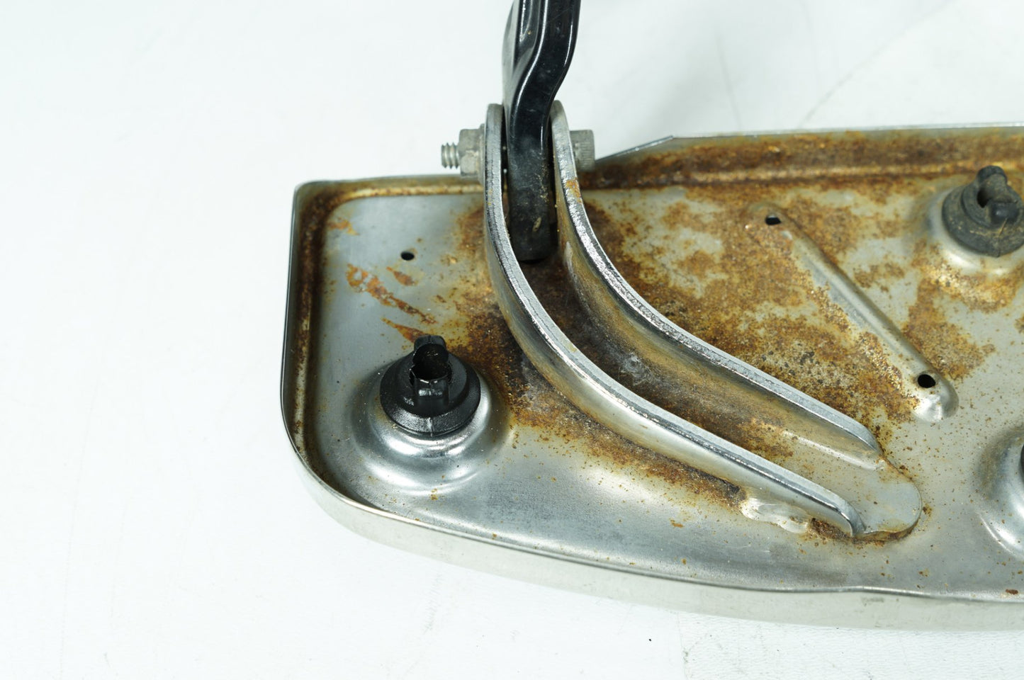2010 Harley Softail FLSTC Heritage Classic OEM Left Right Driver Floorboard Foot Rest