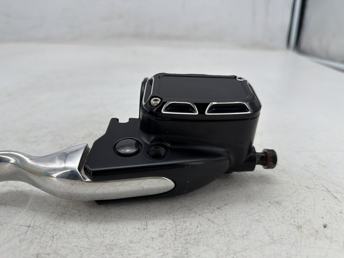 09 Harley Street Glide Touring FLHX OEM Front Right Brake Lever Master Cylinder