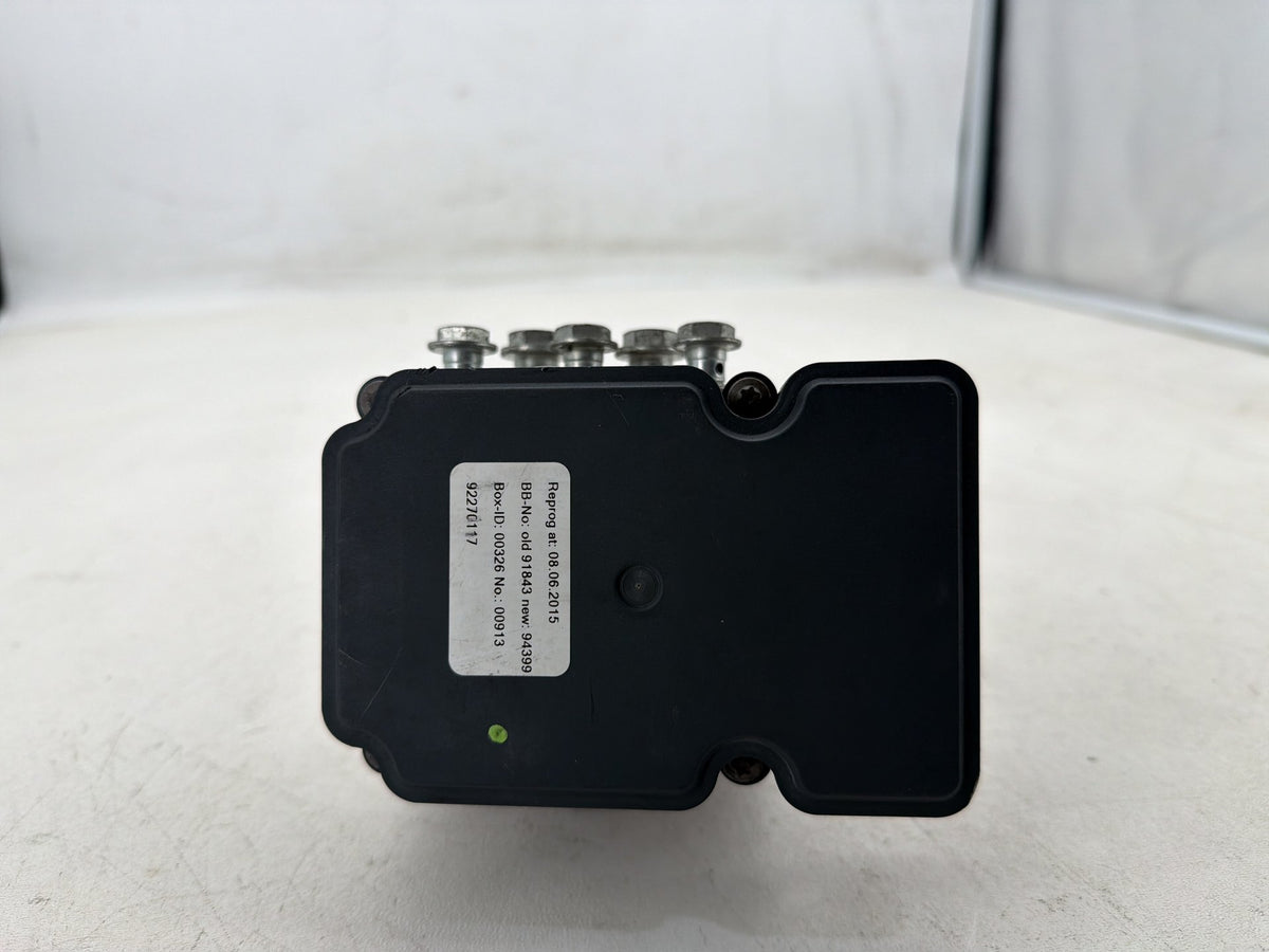 2016 Harley Road Glide Touring FLTRXS OEM ABS Brake Pump & Control Module