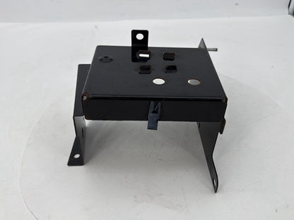 1999 - 2006 Harley-Davidson Touring Electra Glide Battery Tray Bracket Holder Carrier 	66281-02A