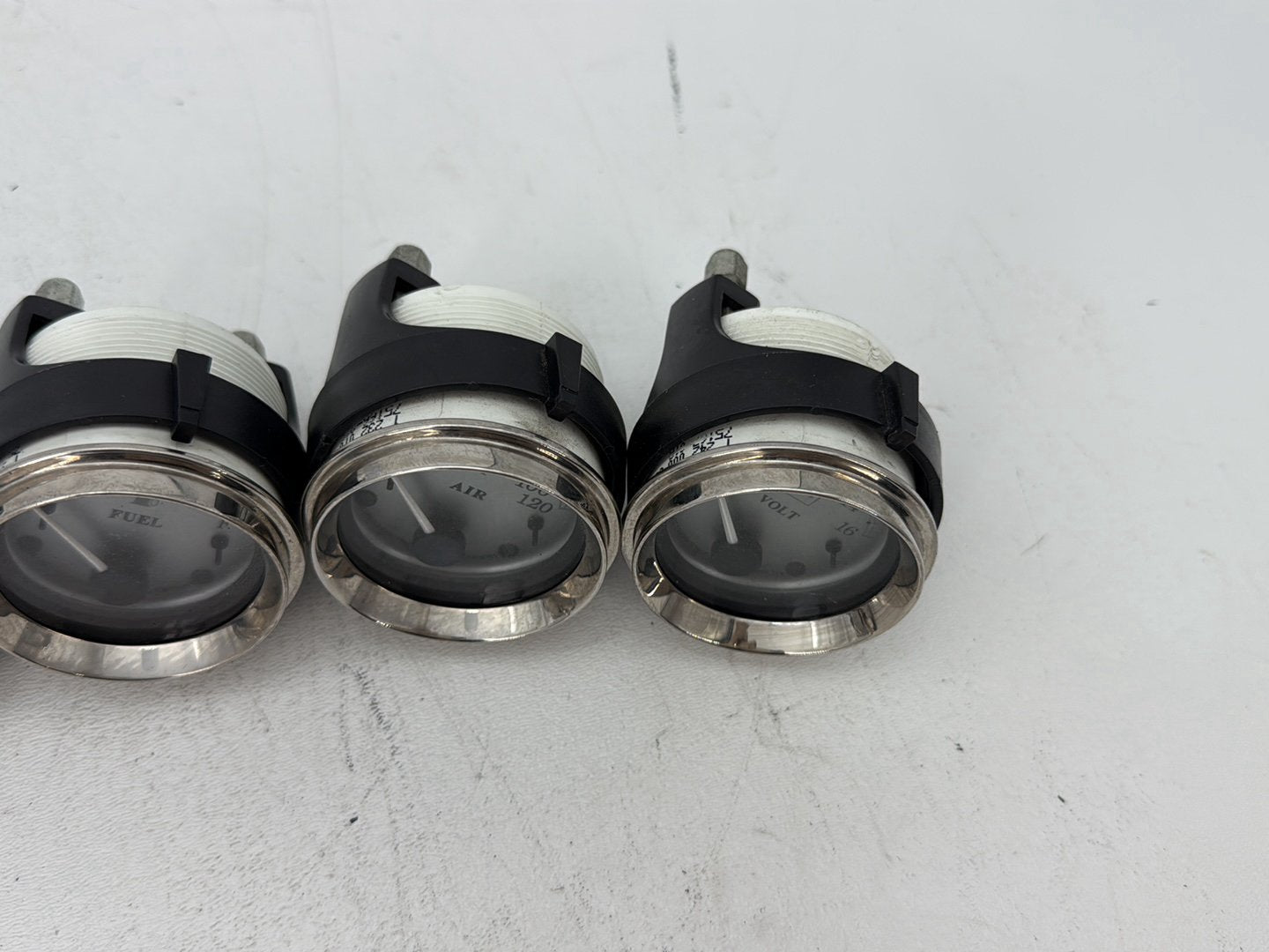 2007 Harley Street Glide Touring OEM Air Oil Volt Fuel Tacho Speedo Gauges 44K