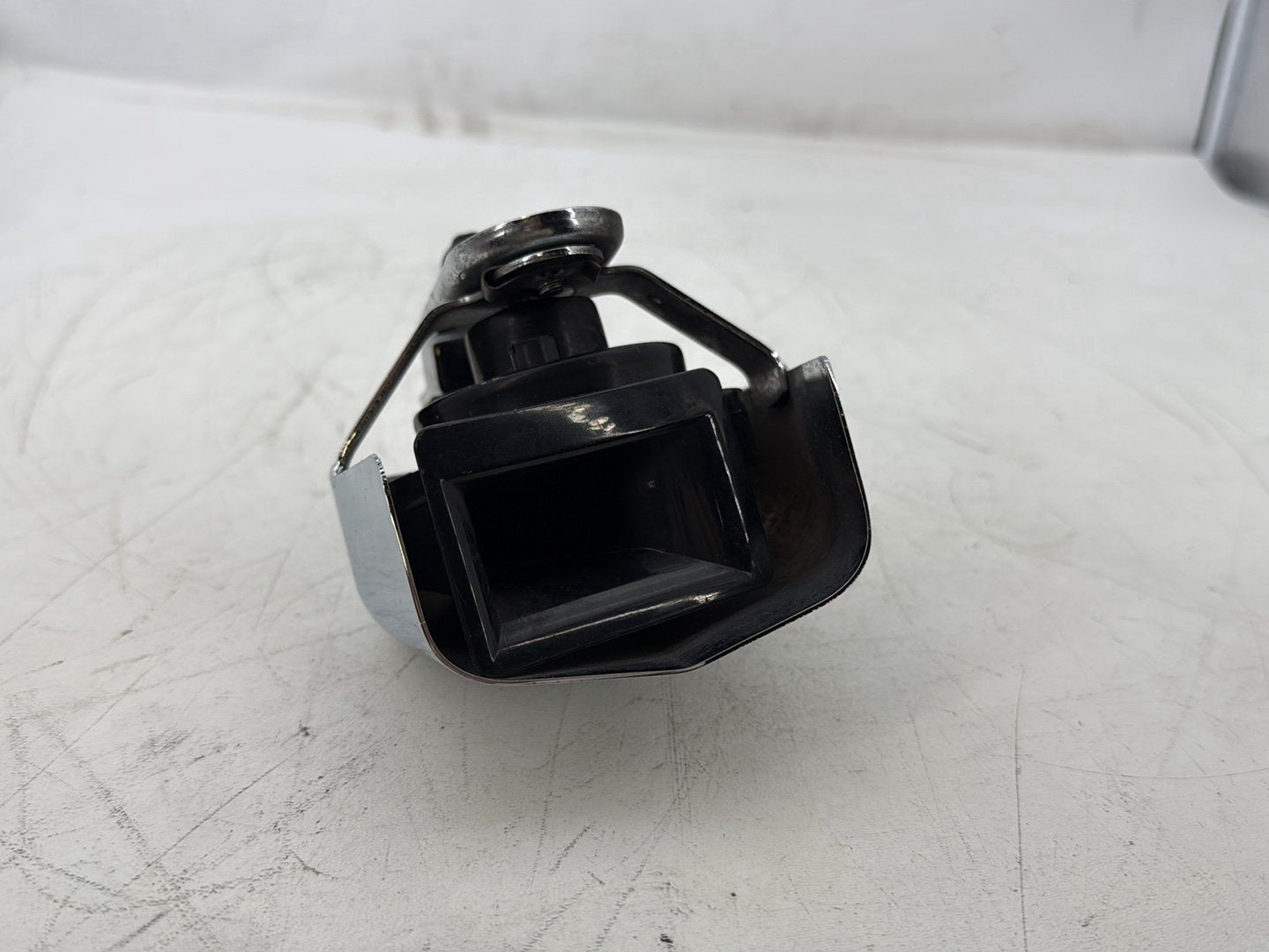 2005 Harley Heritage Softail Classic FLSTCI OEM Horn Signal Klaxon Chrome Cover