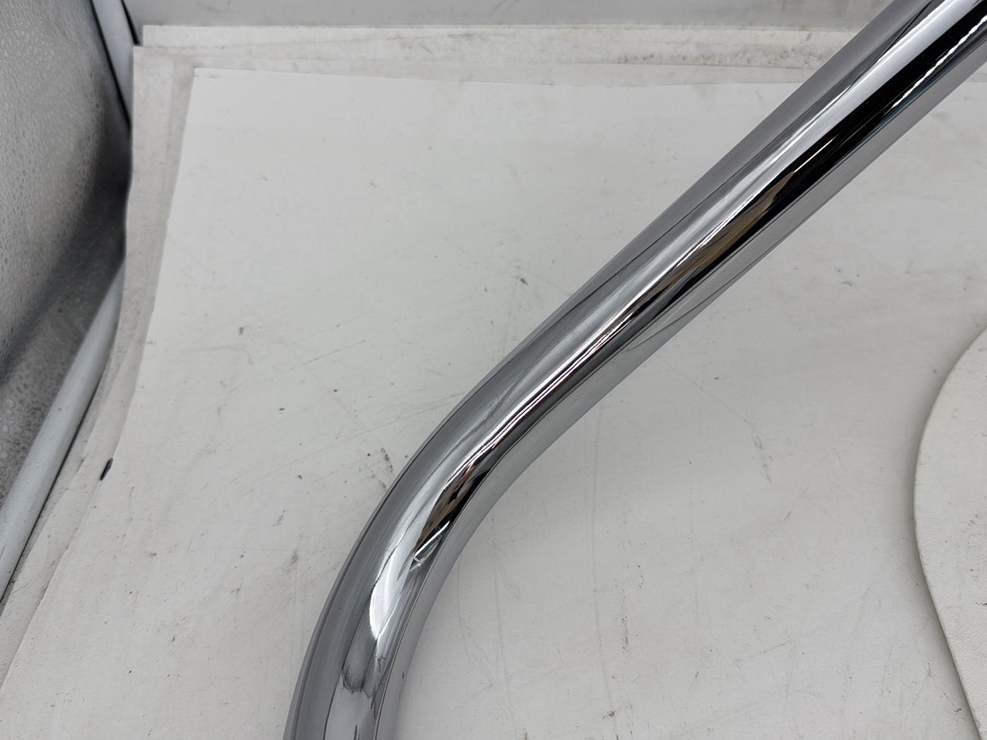 2005 Harley Road Glide Touring FLTRI OEM Front Engine Crash Highway Bar Guard