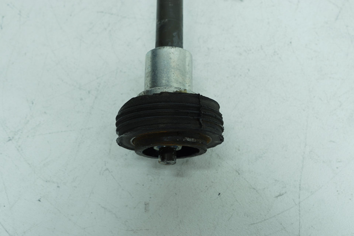 2007 - 2011 Harley-Davidson Touring Electra Ultra Rear Fork Swingarm Pivot Bolt Shaft 47505-02