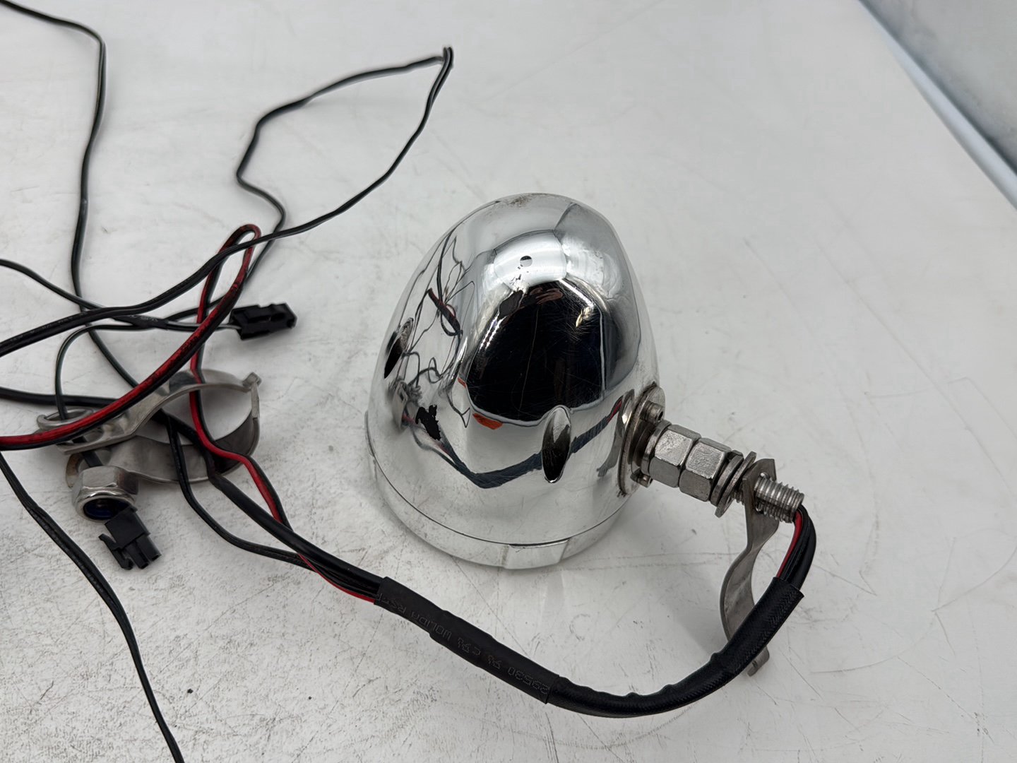 1999 - 2006 Harley-Davidson Dyna Super Glide Left Right Sound Audio Speakers 76262-08A