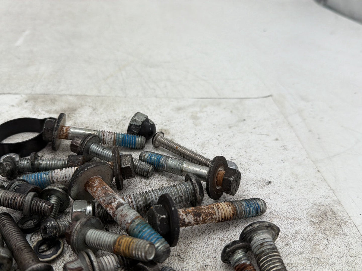 2009 Harley Dyna Street Bob FXDB OEM Hardware Bolts Nuts & Brackets