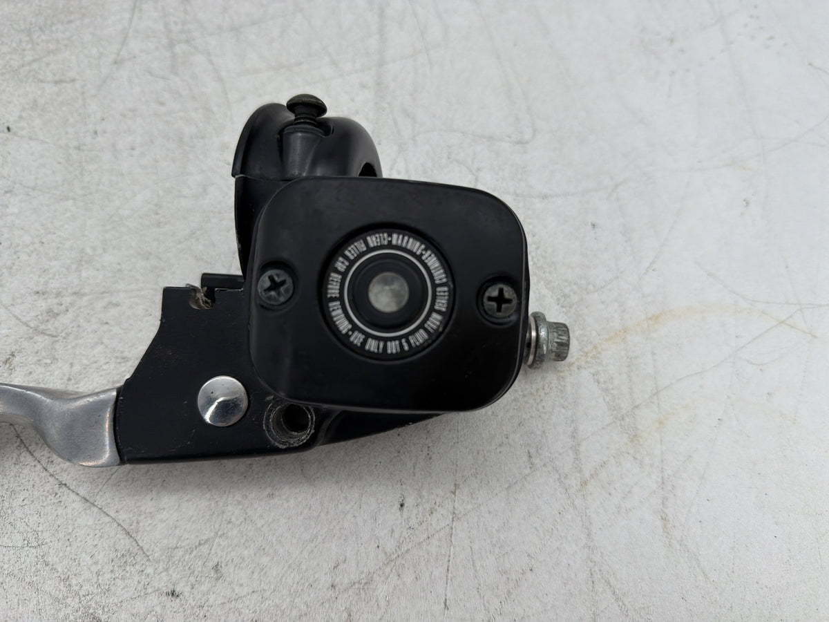 2001 Harley Fat Boy Softail FLSTF OEM Front Right Brake Lever Master Cylinder