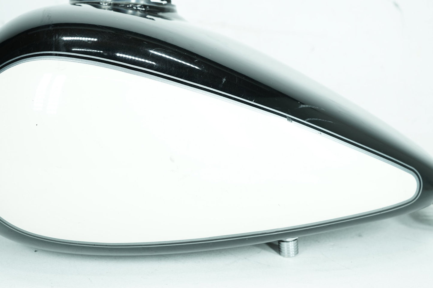 2008 - 2013 Harley-Davidson Touring Electra Police Gas Gasoline Fuel Tank Reservoir  61356-08