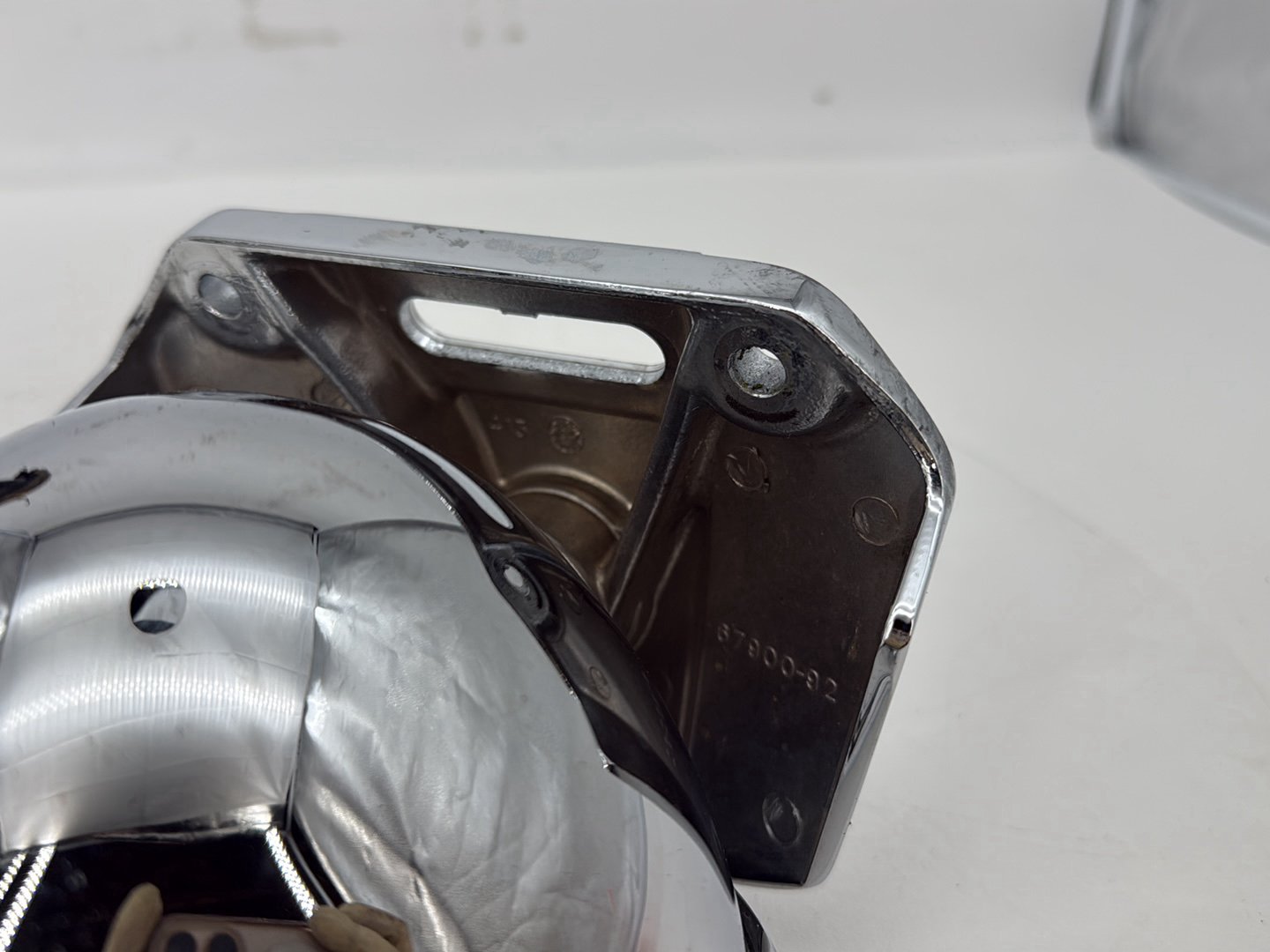 1999 - 2006 Harley-Davidson Dyna Low Rider Headlight Headlamp Head Light Halogen 69675-05A