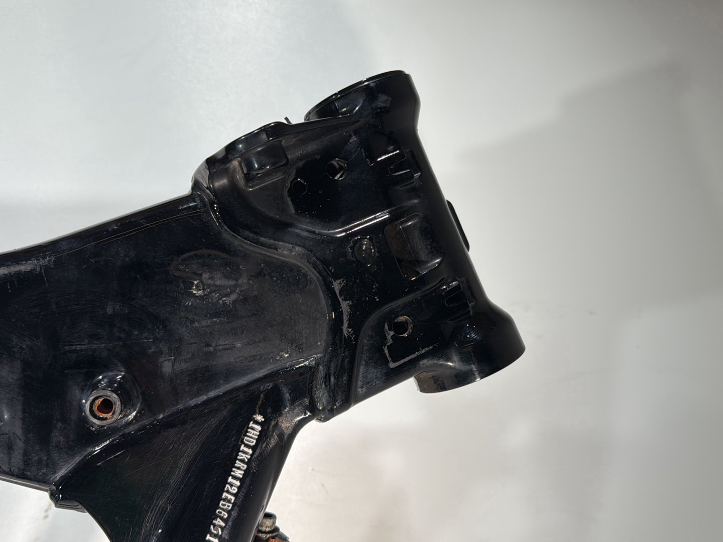 2014 Harley Street Glide Touring FLHXS OEM Body Main Frame Chassis SLVG