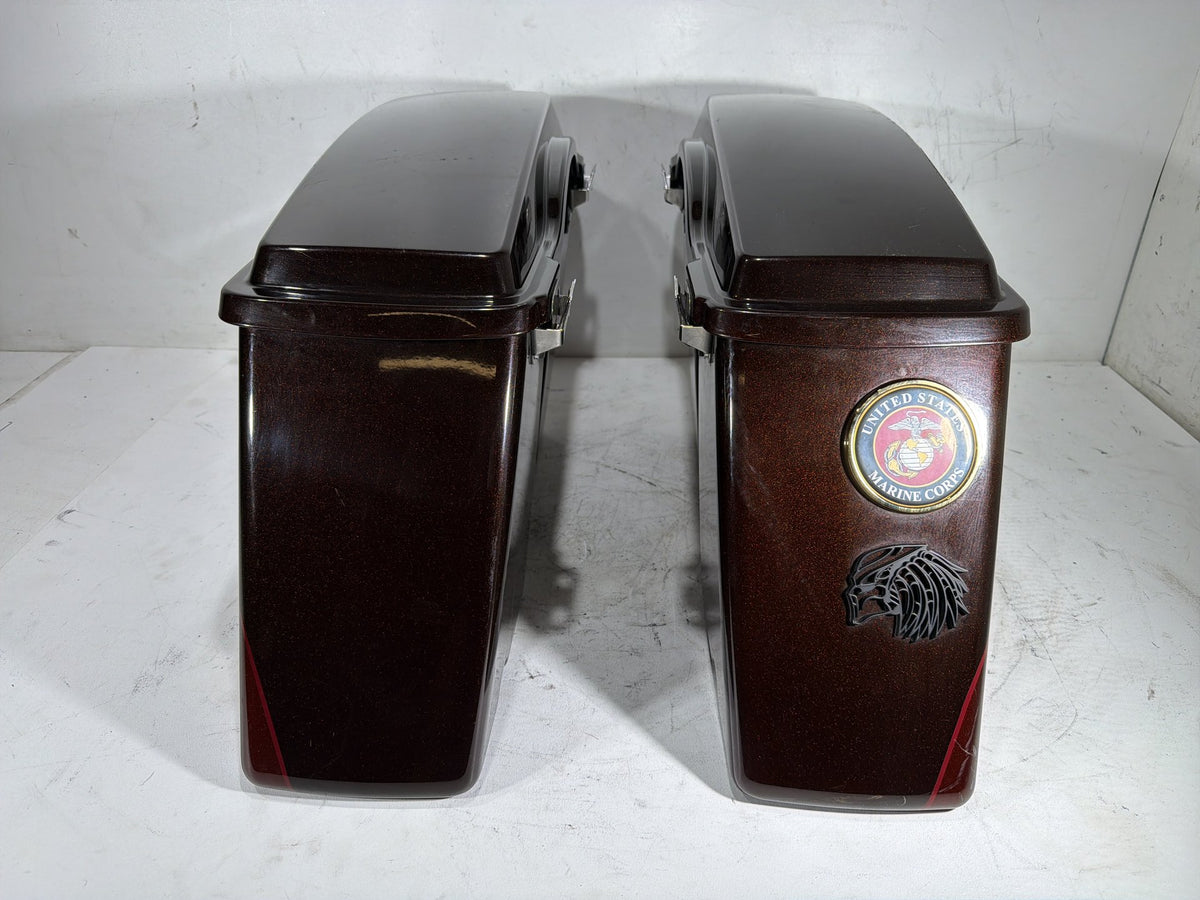 2011 Harley Electra Glide Touring Ultra OEM Left Right Saddlebags Luggage NOKey