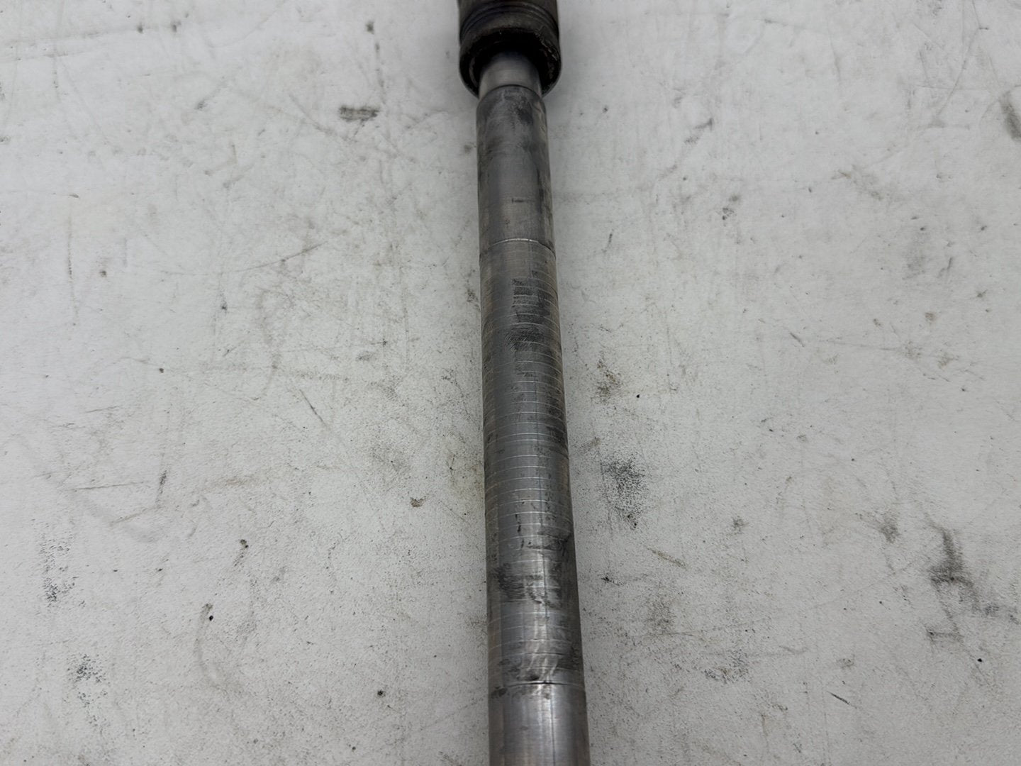 2002 Harley Heritage Softail Classic FLSTC OEM Front Wheel Axle Bolt Shaft