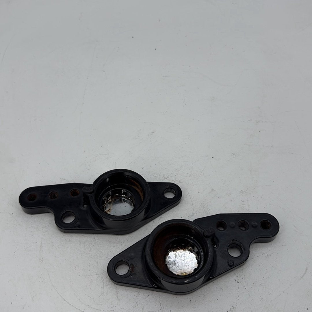 1999 - 2006 Harley-Davidson Touring Road King Custom Rear Right & Left Fork Swingarm Brackets 50588-03