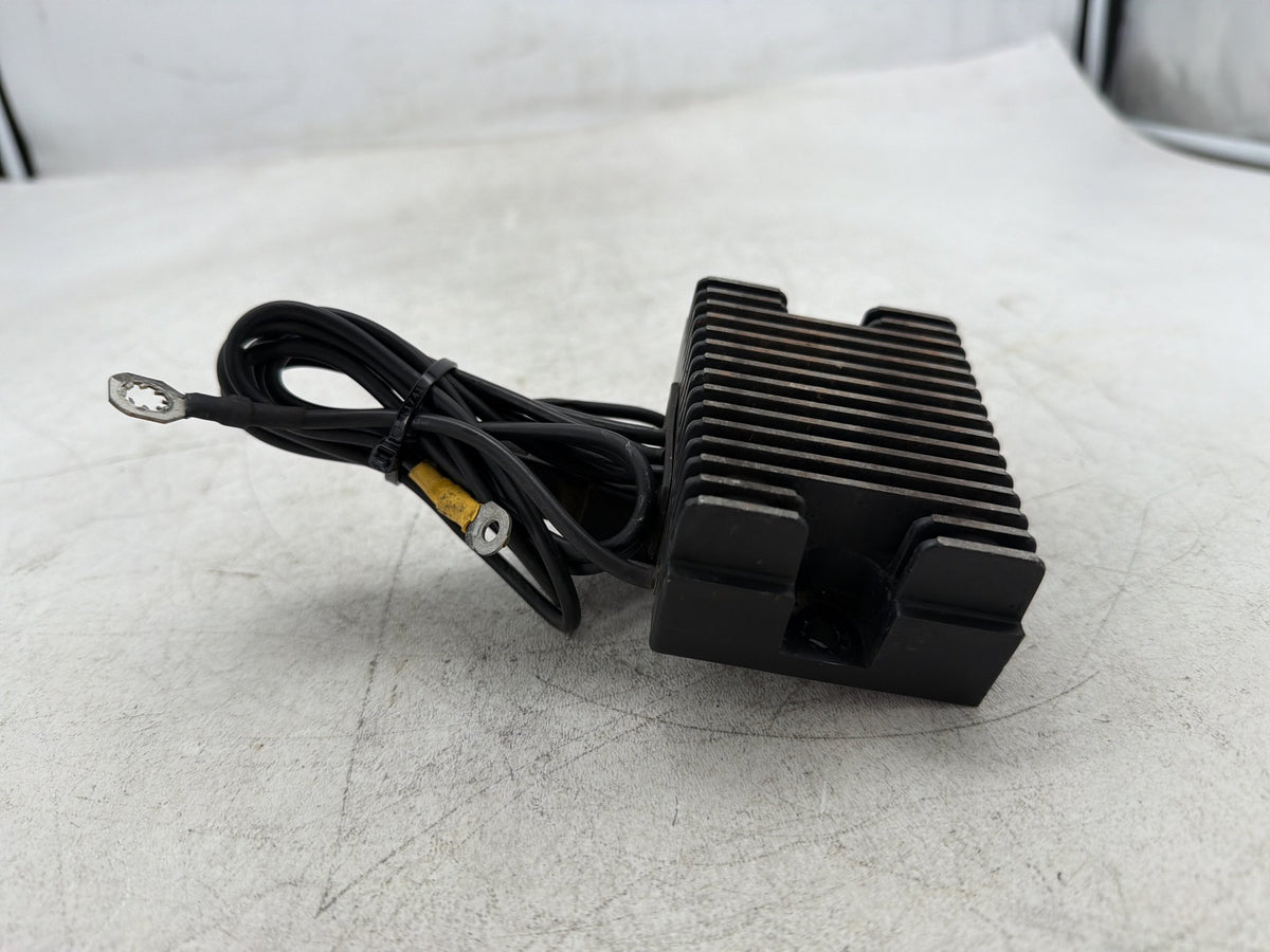 2002 Harley Dyna Wide Glide FXDWG OEM Voltage Regulator Rectifier 74631-04