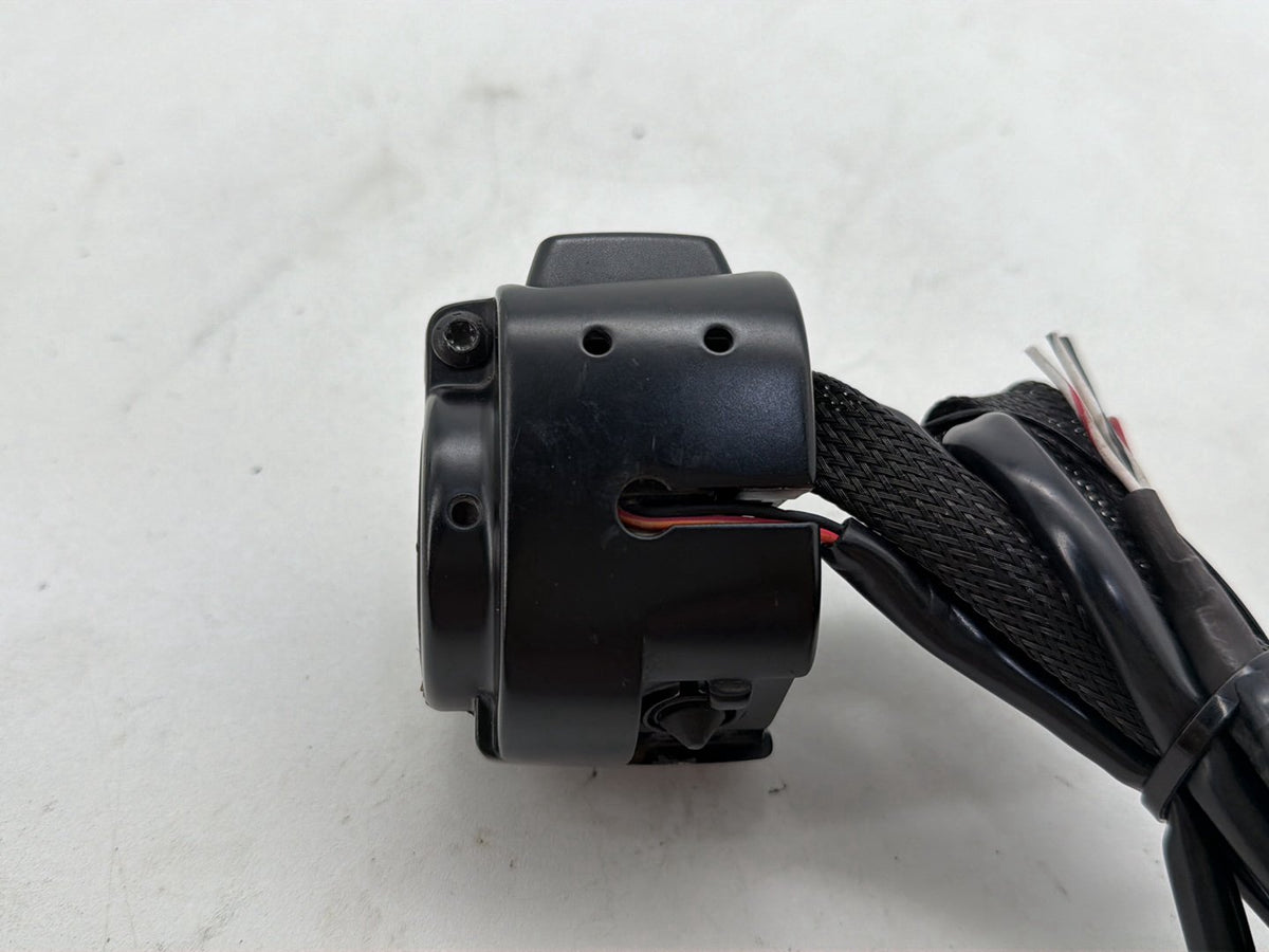 2015 Harley Softail Deluxe FLSTN OEM Left Turn Signal Headlight Switches Controls