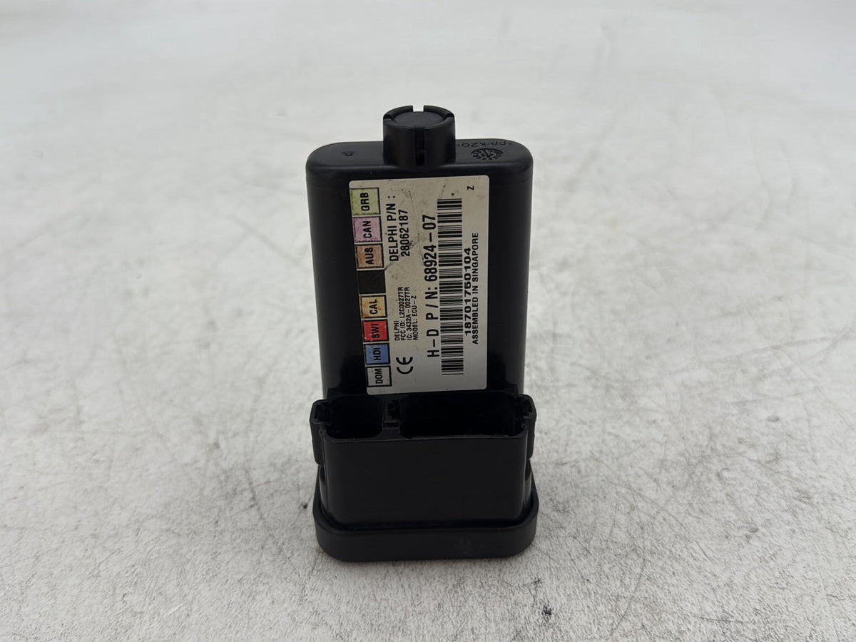 2010 Harley Road King Touring Classic OEM Turn Signal Security Module TSSM