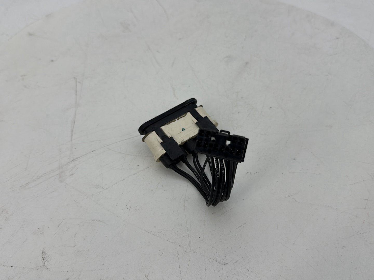 Harley-Davidson Misc  Dash Indicator Lamp Wire Plug In 68789-96