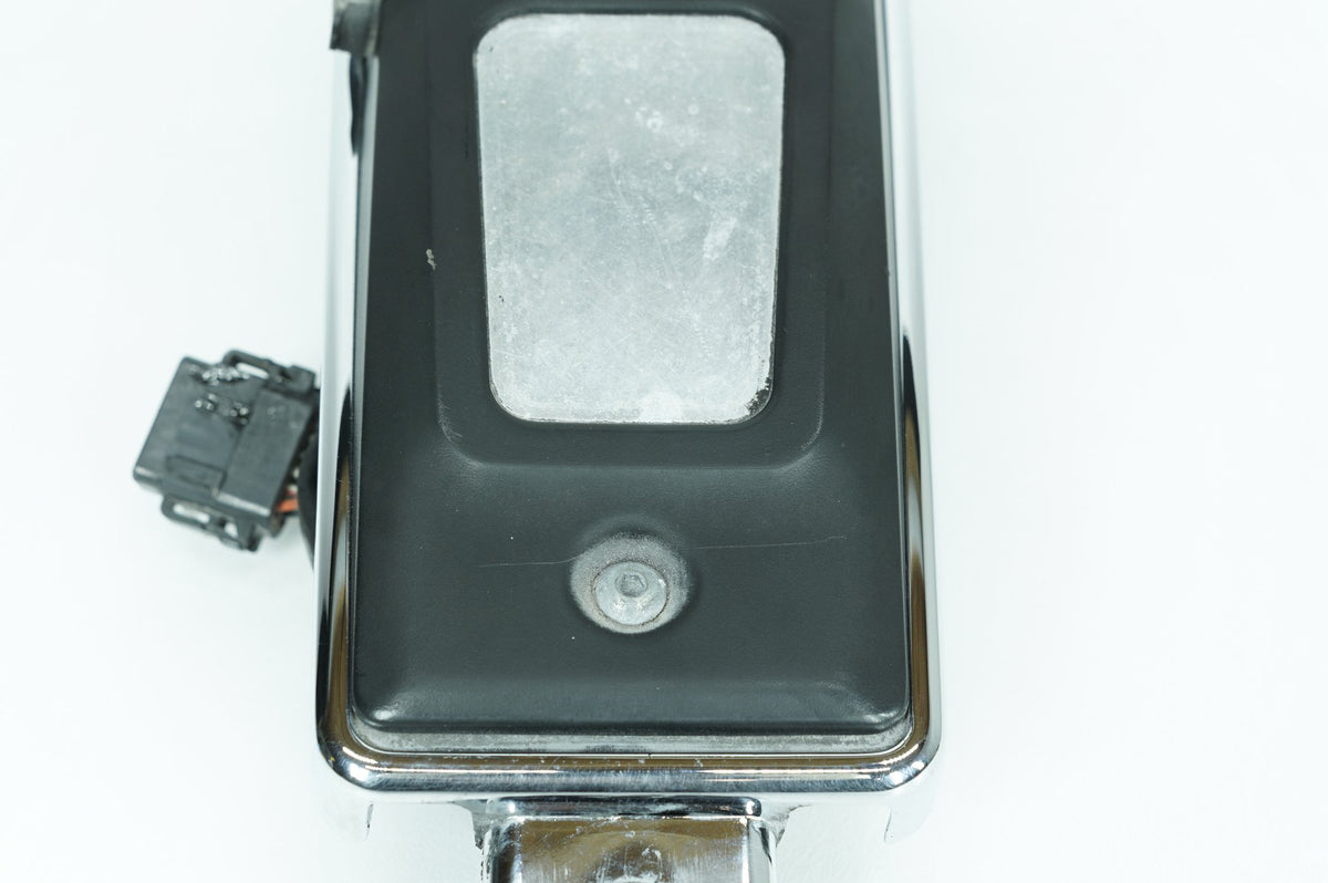 1999 - 2006 Harley-Davidson Touring Electra Glide Ultra Fuel Gas Tank Dash Console NOKey 	61270-98A