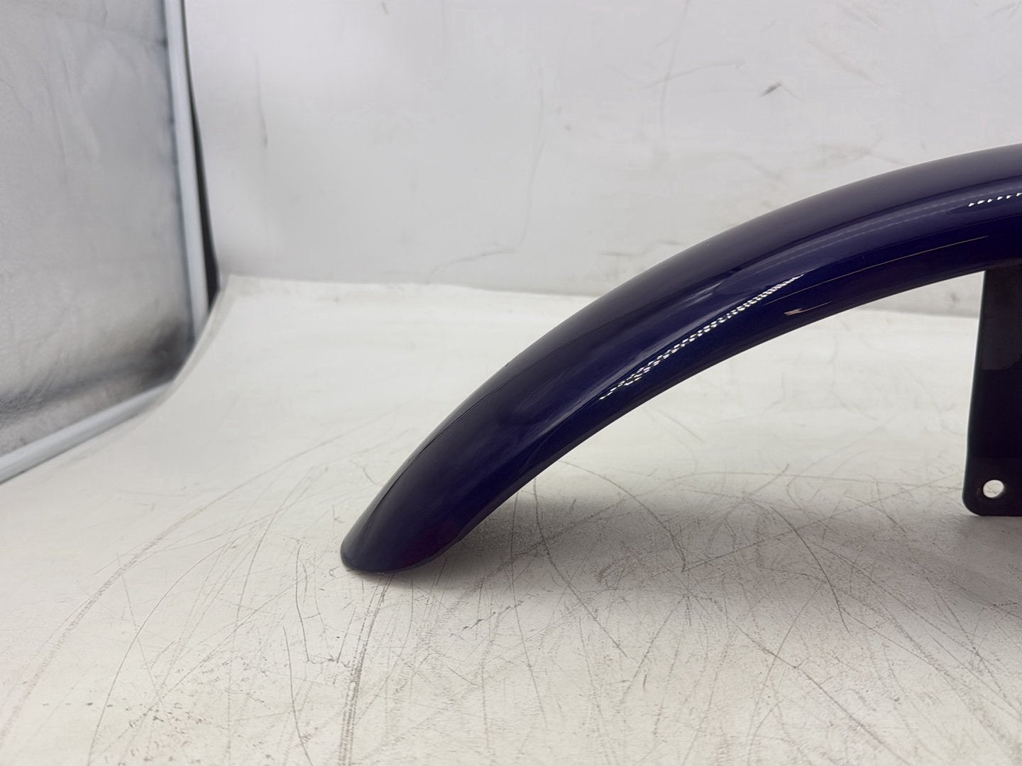 06 Harley Sportster XL883L 883 Low OEM Front Wheel Fender Shell Panel Scratched