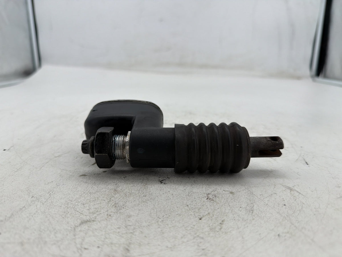 2006 Harley Road King Touring Custom OEM Front Right Brake Lever Master Cylinder