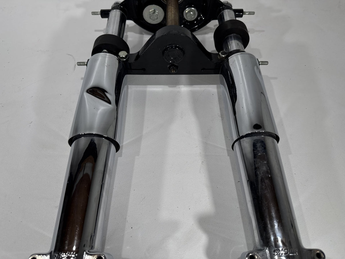 04 Harley Road King Touring OEM Front Triple Tree Set & LH RH Fork Legs Sliders