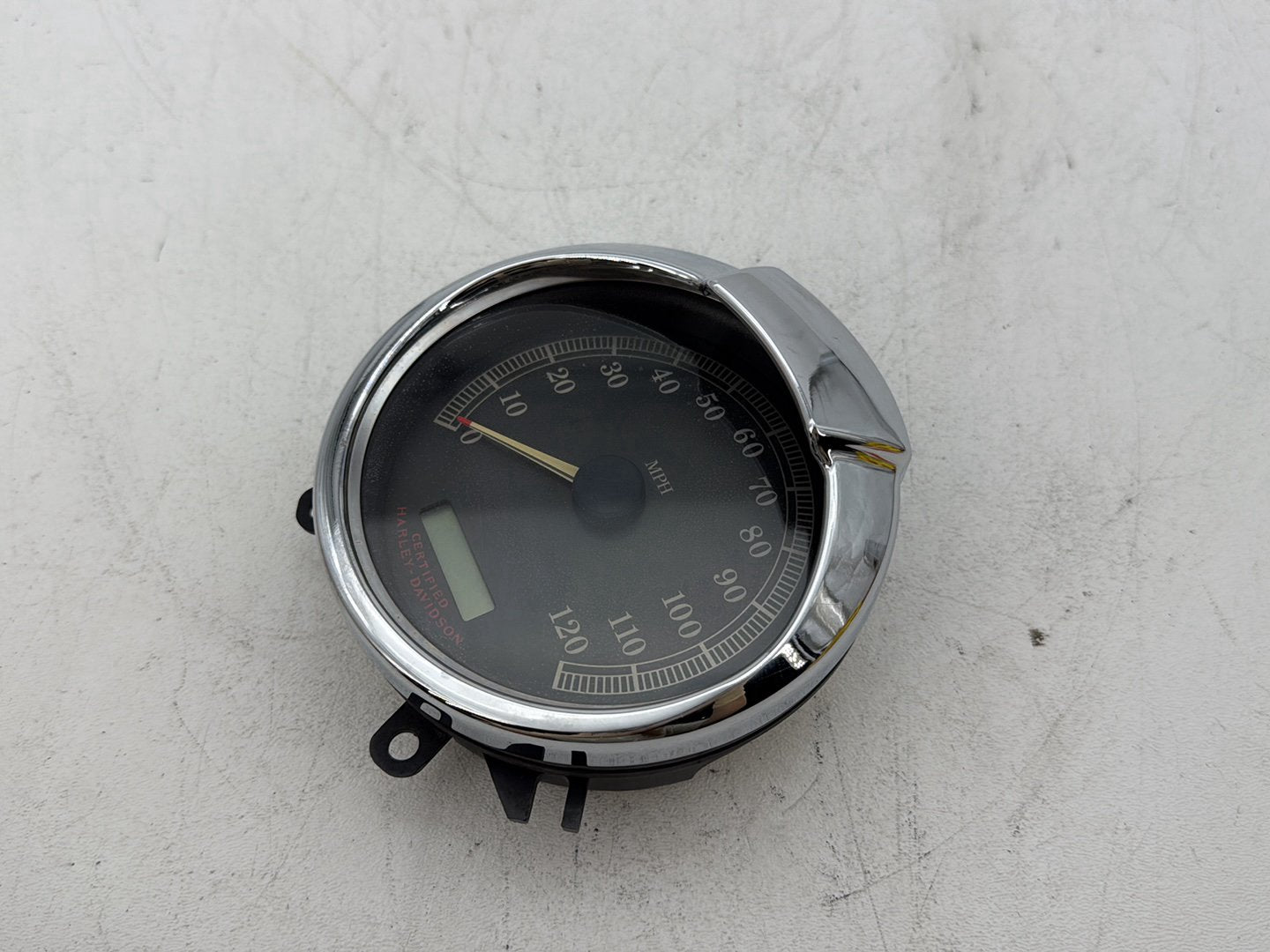2006 Harley Dyna FXDWGI Wide Glide OEM Speedo Speedometer Gauge Cluster