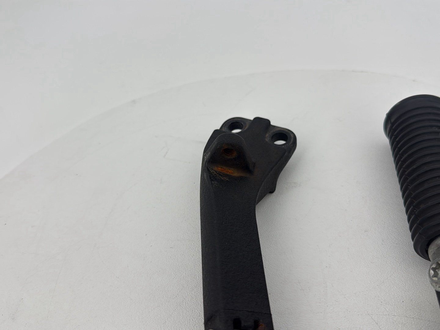 2007 - 2017 Harley-Davidson Dyna Wide Glide Passenger Left & Right Foot Pegs 49230-06