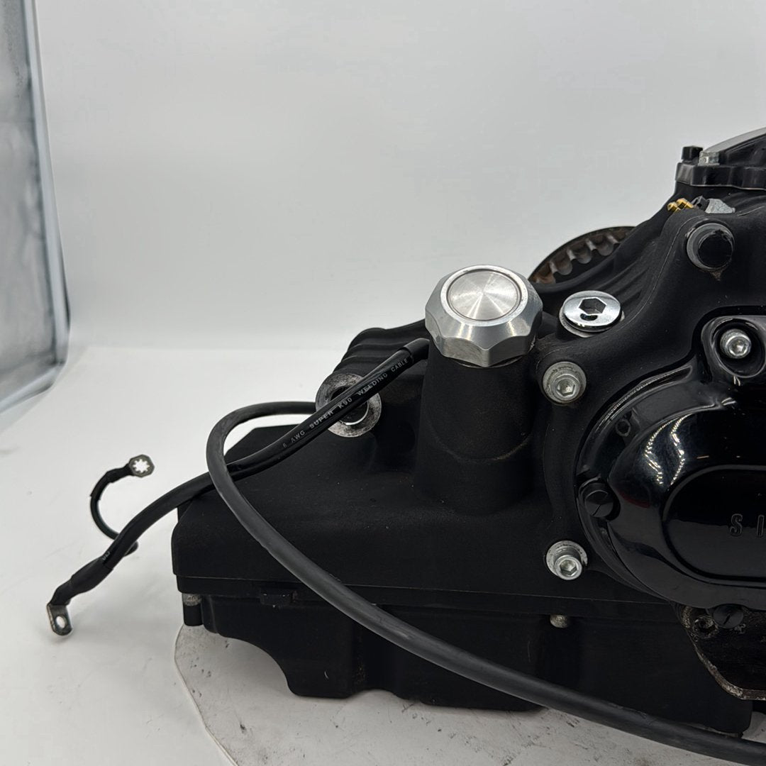 2008 - 2016 Harley-Davidson Touring Street Glide 6 Speed Transmission Gearbox  	33166-10A