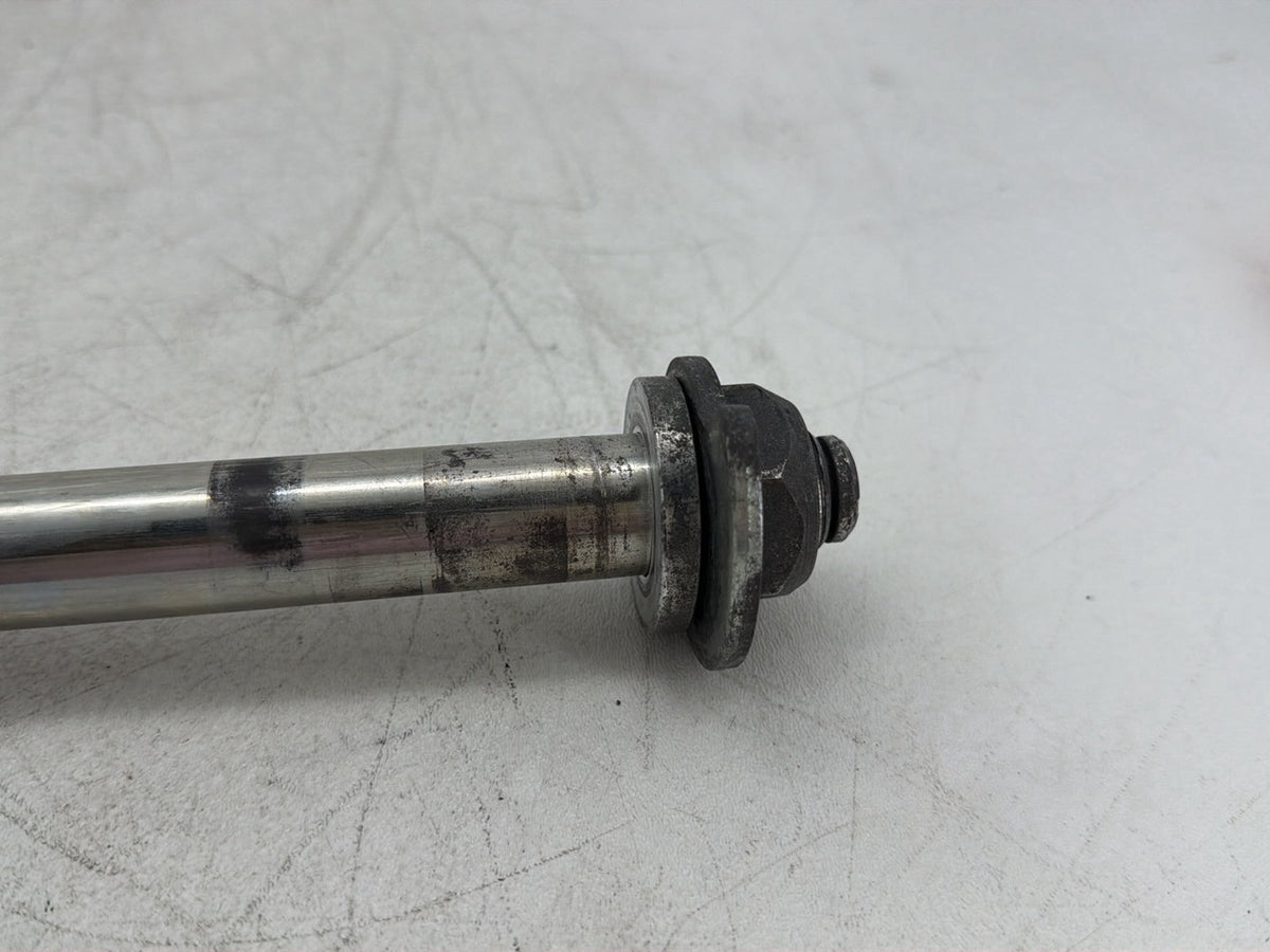 2013 Harley Electra Glide Touring CVO Screamin Eagle Rear Wheel Axle Bolt Shaft